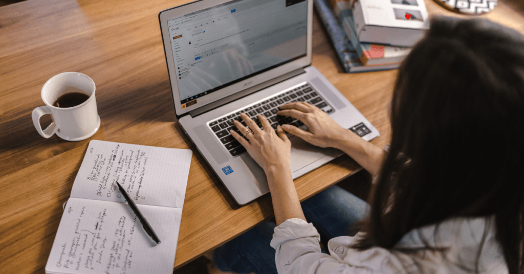 Ideias de trabalho como autônomo em diferentes áreas.